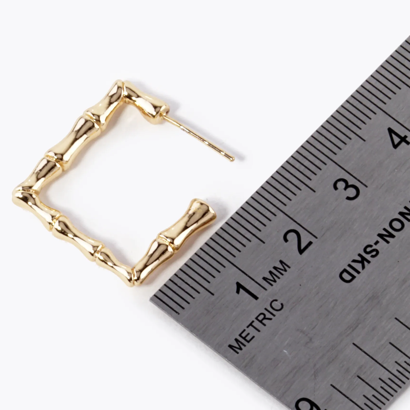 BB4- 18K Gold Dipped 23mm Bamboo Square Hoop Earrings - Thumbnail (Preview) 3