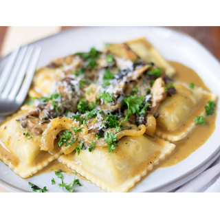 Meat and cheese Ravioli 