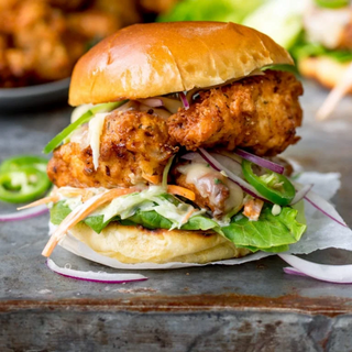 SPICY GRILLED CHICKEN BURGER