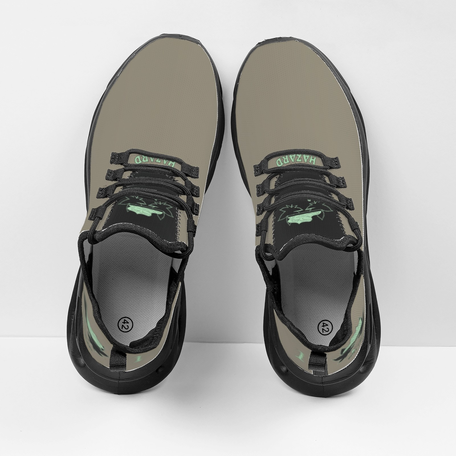 Light Sneaker - FlyKnit 2, "Hazard 1's"