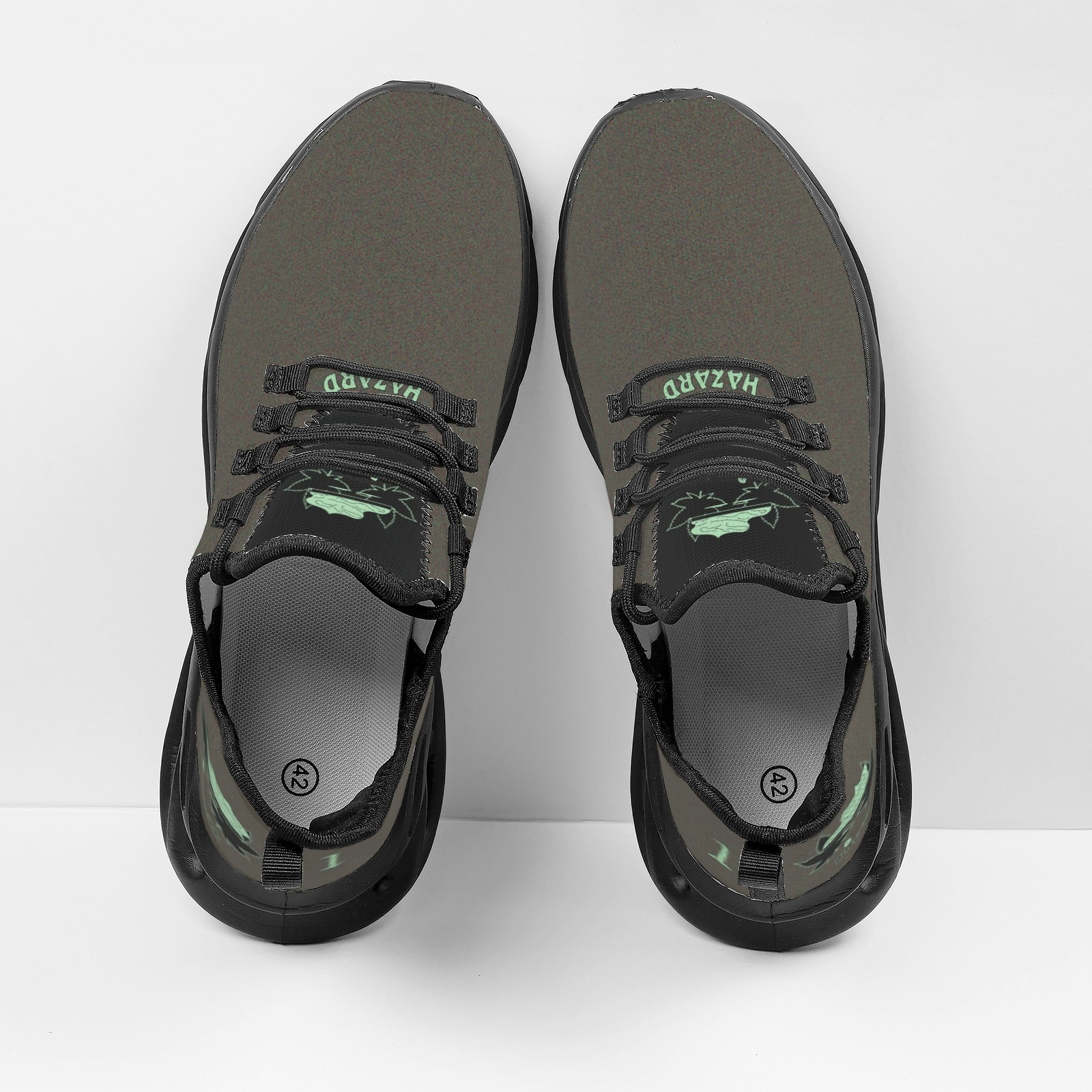 Light Sneaker - FlyKnit 2, "Hazard 1's"