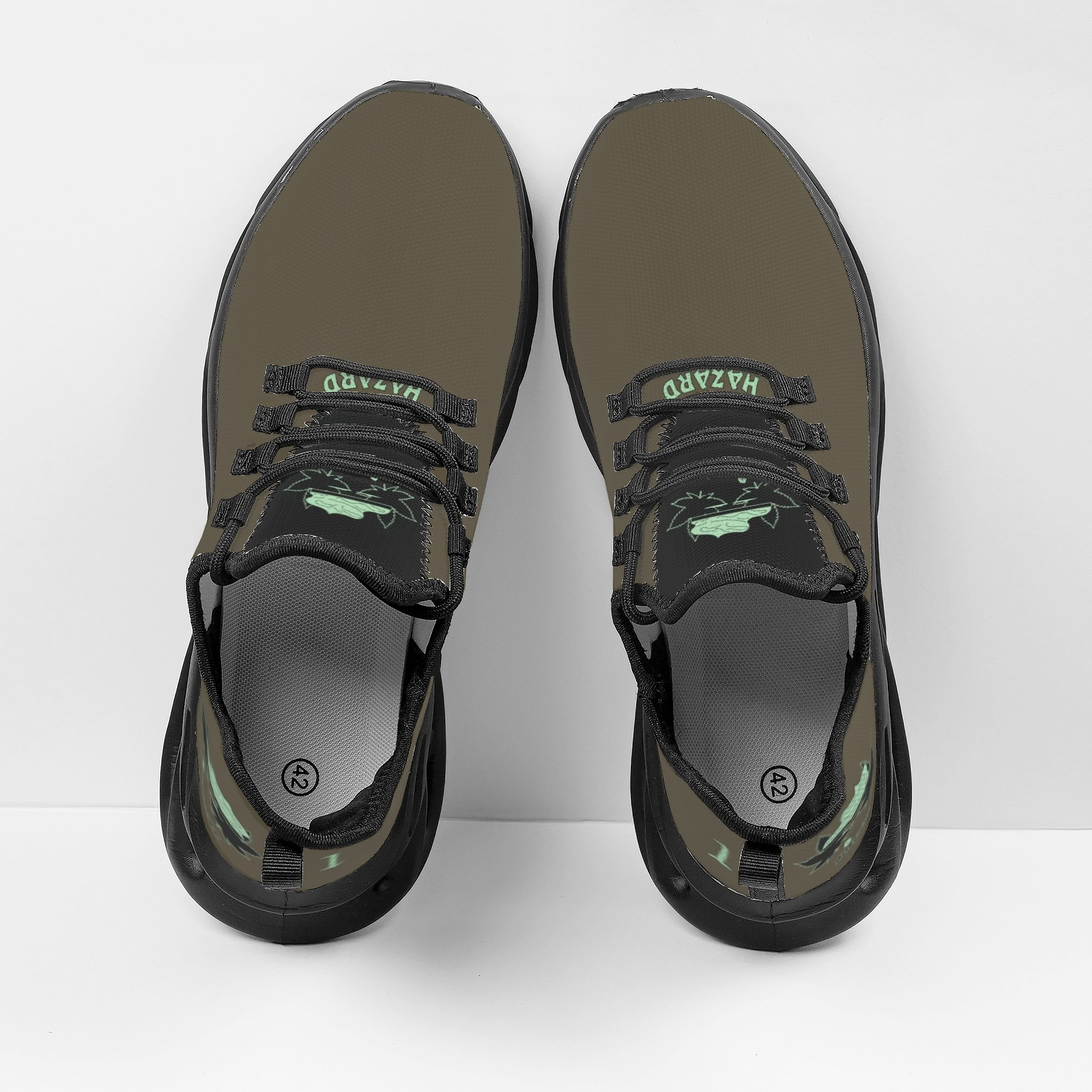 Light Sneaker - FlyKnit 2, "Hazard 1's"