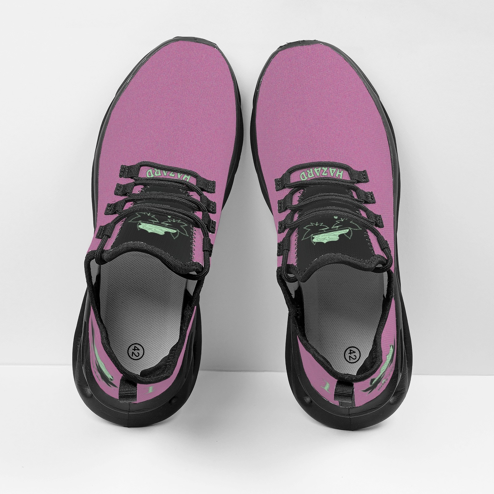 Light Sneaker - FlyKnit 2, "Hazard 1's"