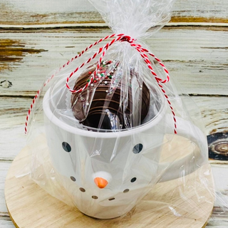 Snowman mug gift set with milk chocolate bomb (limited quantities) 