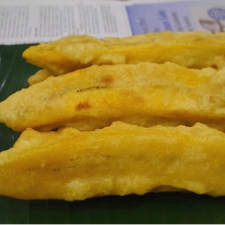 Banana Fritters * 2