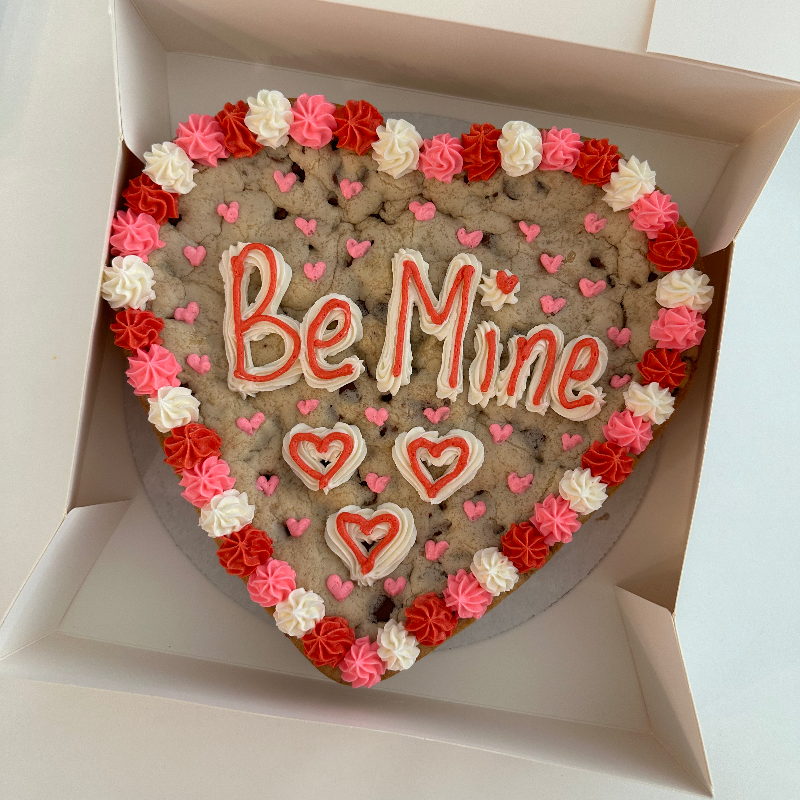 Valentine Cookie Cake Main Image