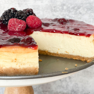 Cheesecake with Strawberry  compote 