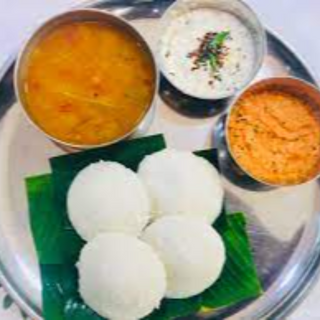 Idily (3 Nos) Sambar & Chutney