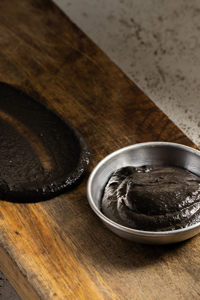 Black Eggplant w/Tehina (250g)