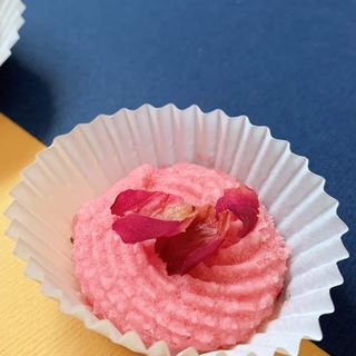 Rose Lychee Buttercookies