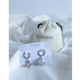 Delicate (Silver butterfly earrings)