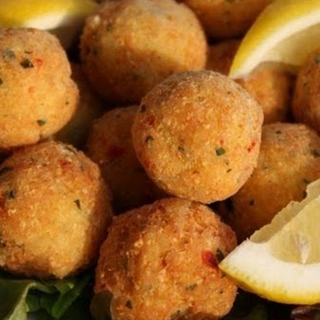 Fried Fish Balls w/Curry