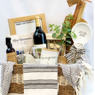 The Extravagant Welcome Home Basket 