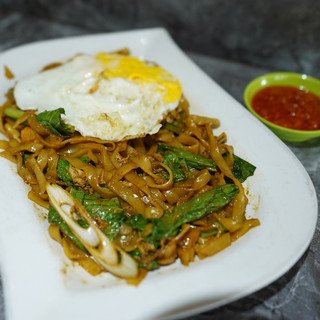 Kwetiaw Goreng Ayam