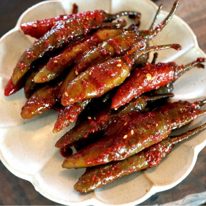 고추장아찌<br> GOCHU JANGAZZI