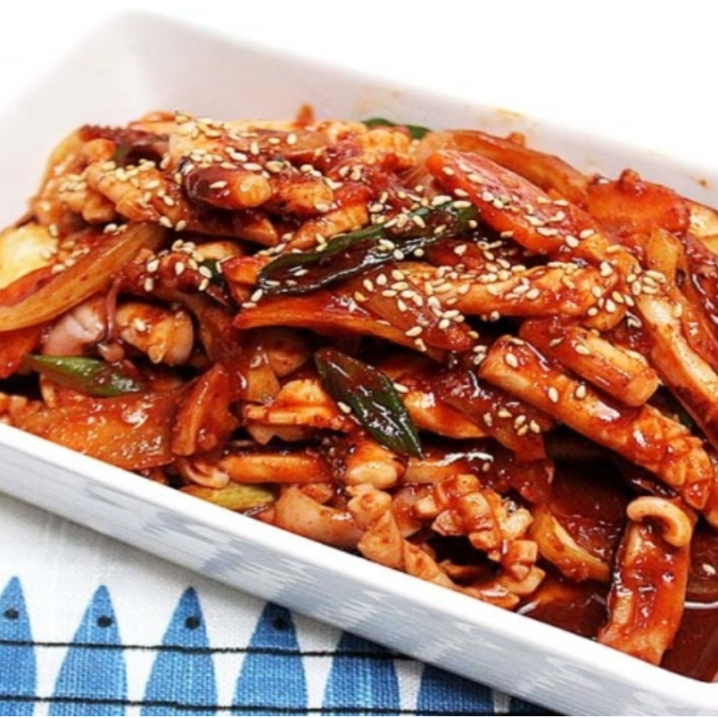 오징어 볶음 <br> Ojingeh Bokkeum