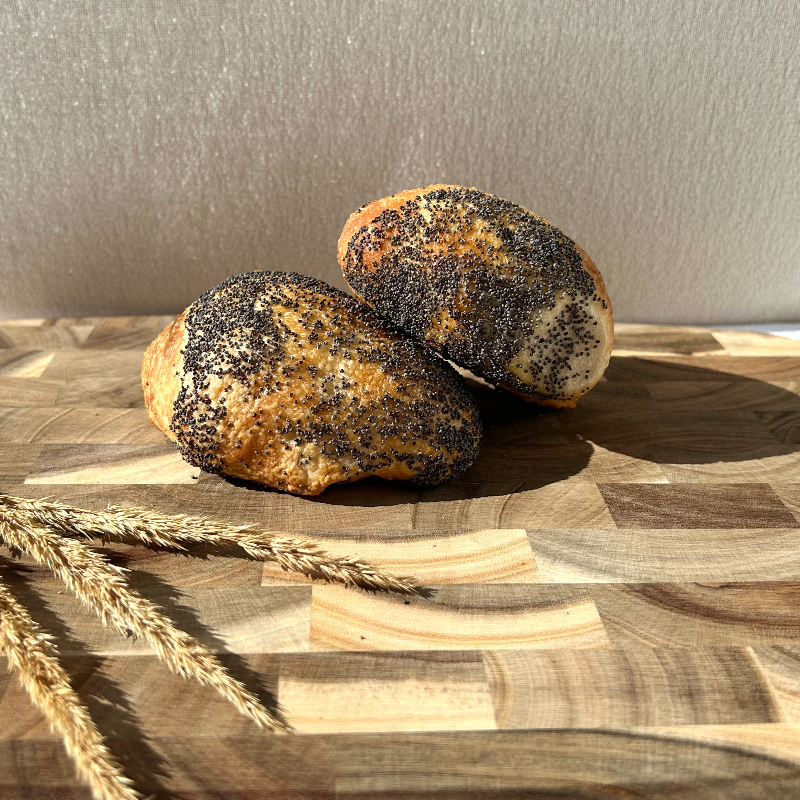 Surdegskubb med vallmofrön 