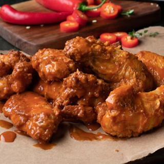 Bone-In Wings (8pcs)