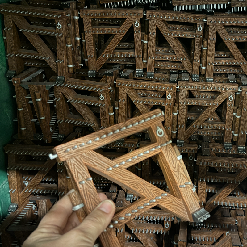 toy parts (spiked square plastic frame) (1 unit = 3 pieces) Main Image