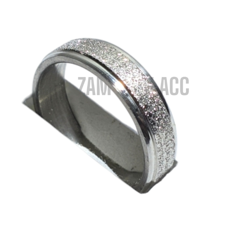 Cincin Titanium Silver Pasir Garis Satu Main Image