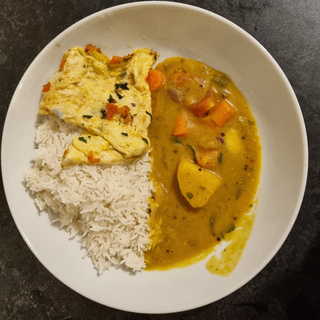 Wednesday Delivery- Lentil Curry with omlette