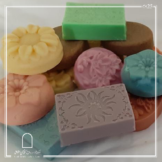 Package of 3 different soaps (Nigella sativa, Hibiscus, Nabulsieh) -  (حبة البركة، كركديه، نابلسية) بكج 3 صوابين مختلفة