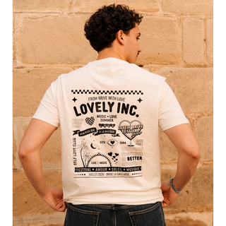 T-shirt Loose Blanc Unisexe - Dos "Affiche Lovely INC"