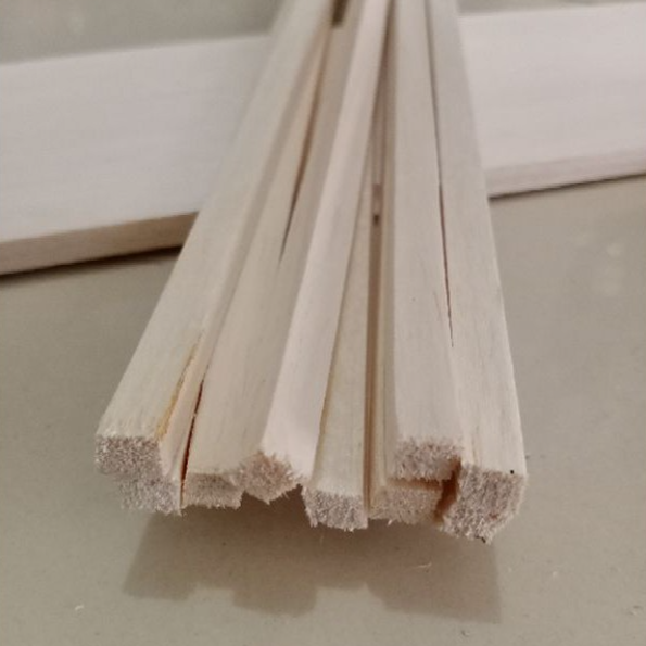 Kayu balsa Soft (INTERNAL)