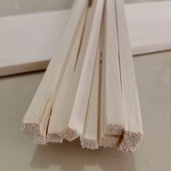 Kayu Balsa Medium (INTERNAL)