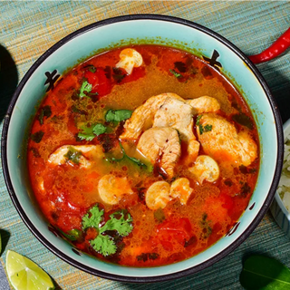 Том ям с курицей (Tom yum with chicken 500 ml)