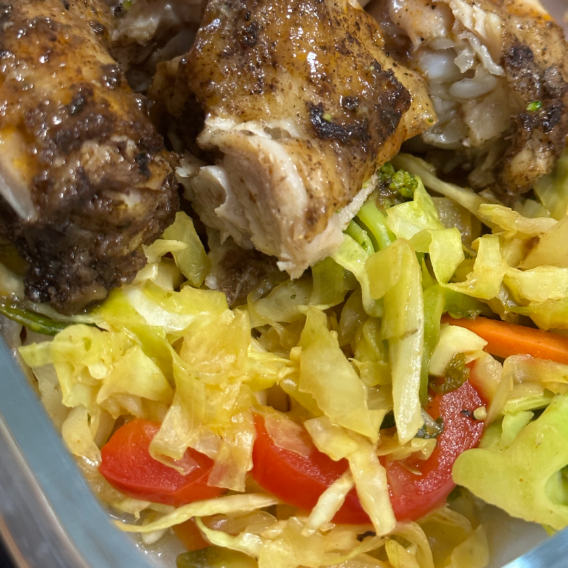 Jerk Chicken and Cabbage - Low carb Large Image