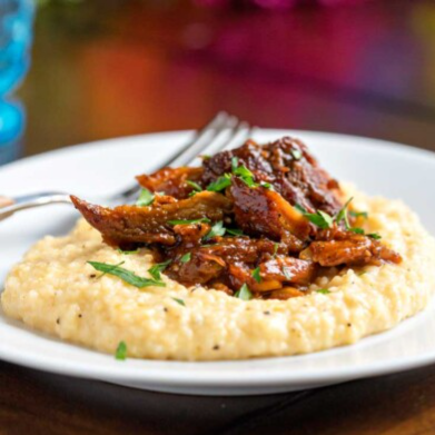 Bbq Pulled pork, polenta, grilled corn