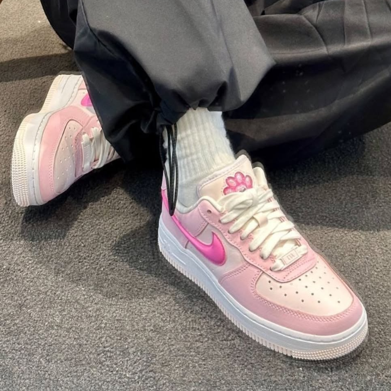 Air Force 1 Paw Print Limited