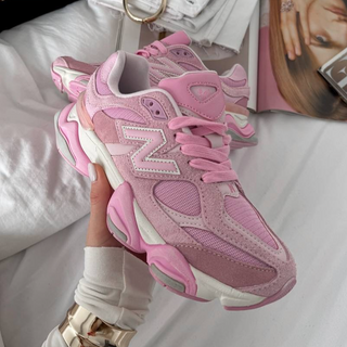 New Balance 9060 Pink