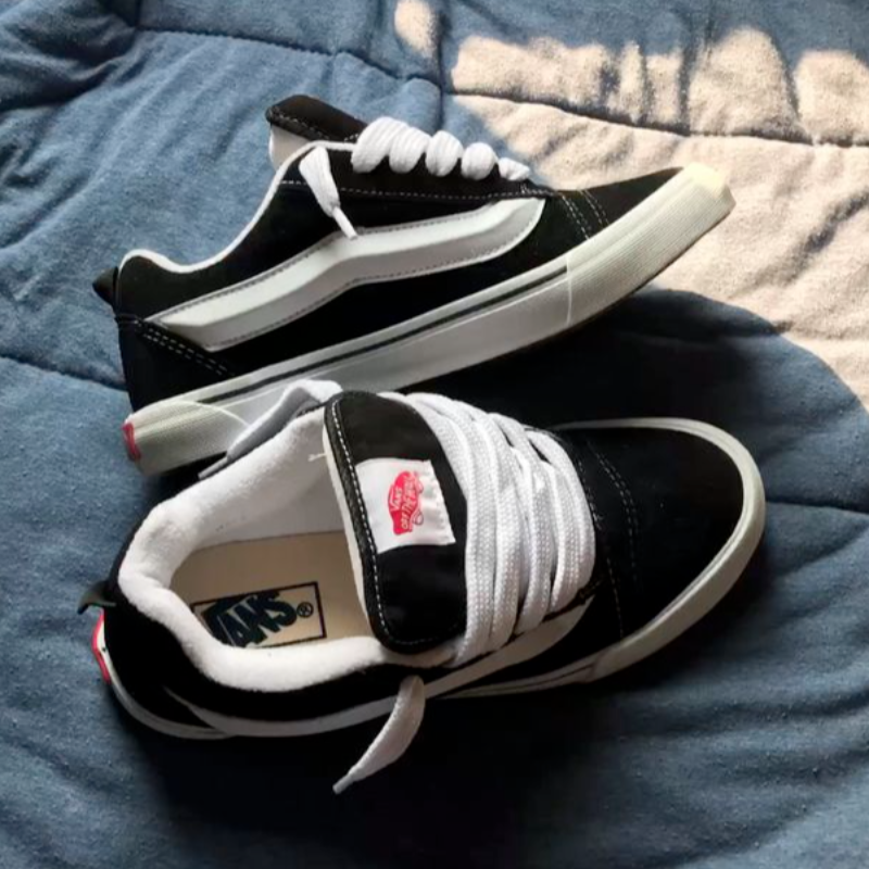 Vans Knu Skool Black White