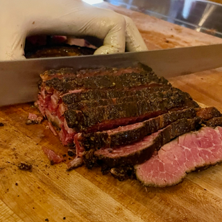 Sliced Smoked Pastrami | 1 lb - Thumbnail 2