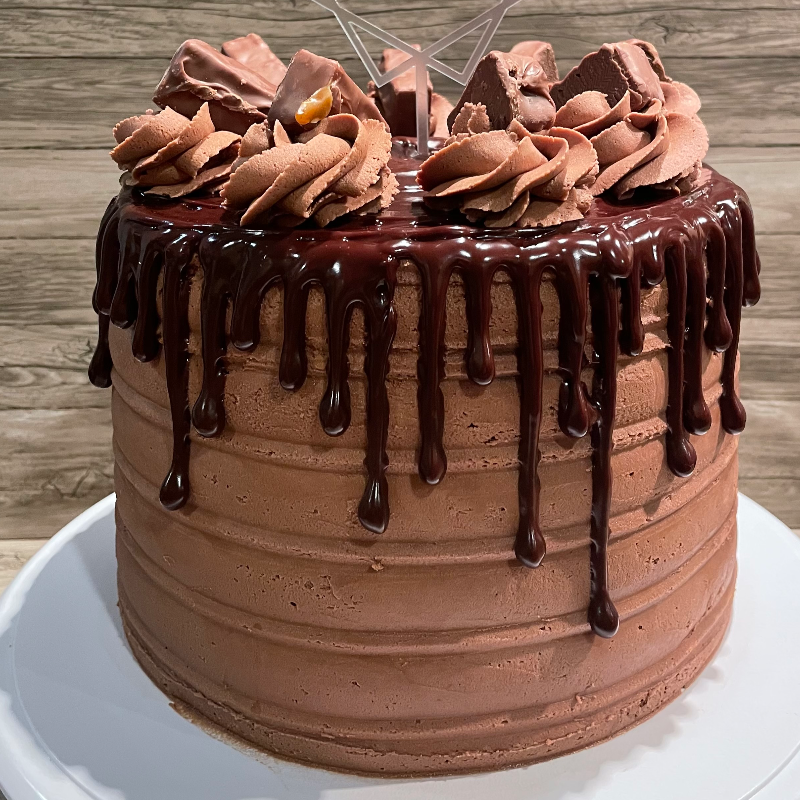 8 inch cake Main Image