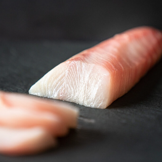 油甘魚刺身 Hamachi (Yellow Tail) Sashimi 