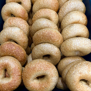 Dozen Plain Bagels 