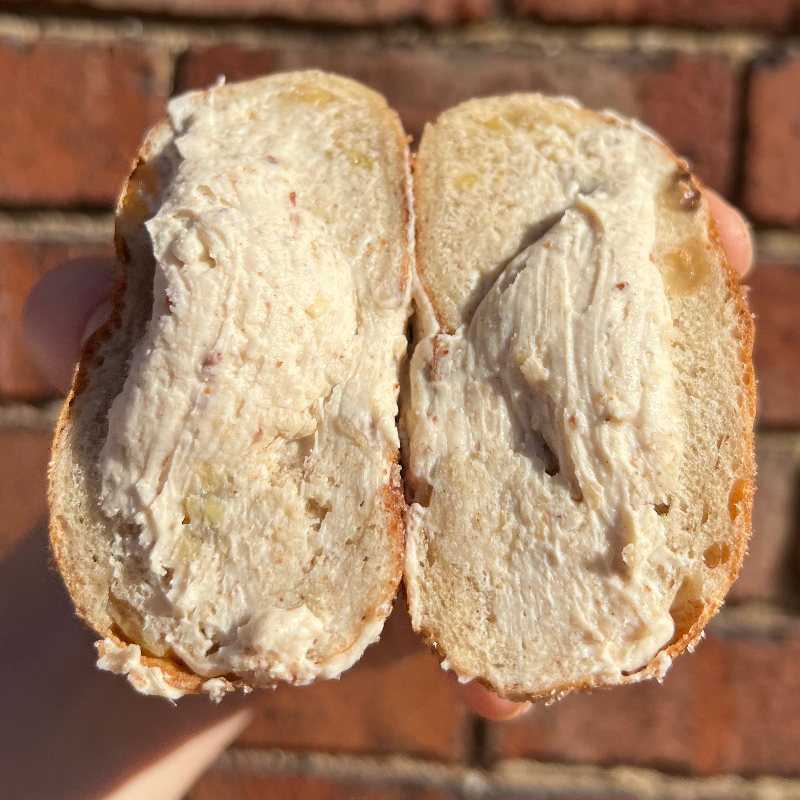 Cinnamon Raisin Stuffed Bagel Main Image