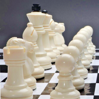 Exquisite Polymer Chess Pieces 