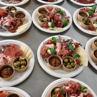 Antipasti bordje (2 personen)