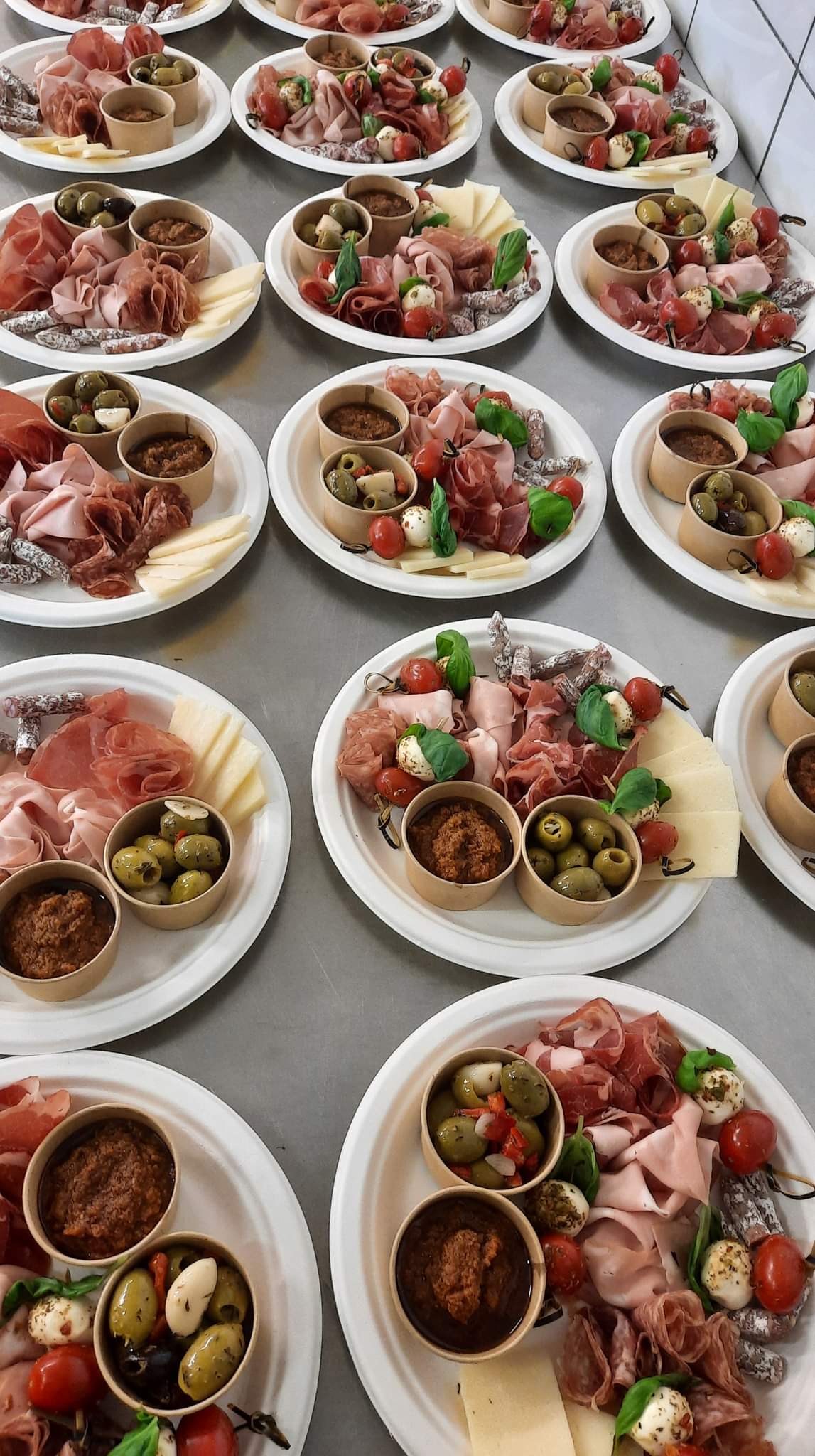 Antipasti bordje (2 personen)