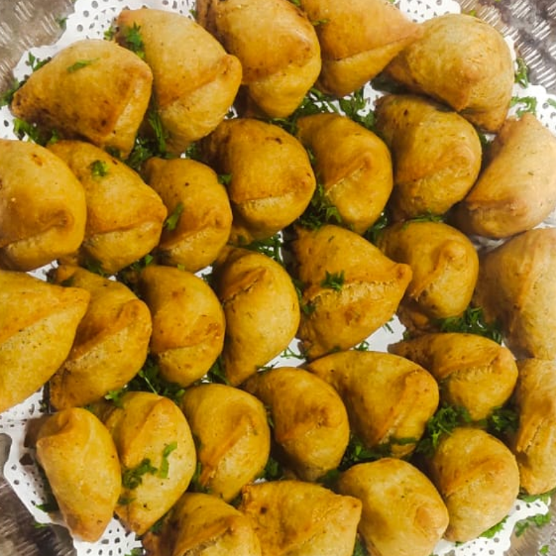 سمبوسة هندية بالبطاطس   باردة   Indian samosas with potatoes,   not Main Image