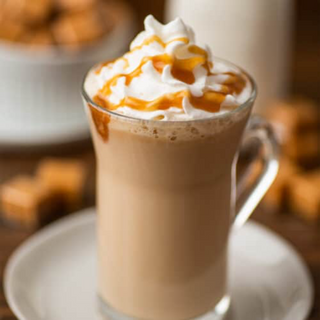 Salted Caramel Latte (Hot)