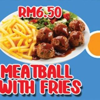 Meatball with fries