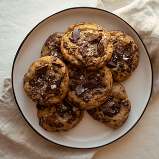 Signature Chocolate Chunk Cookie (Docena - 12)