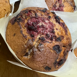 Raspberry Muffin (min order 4 pieces)