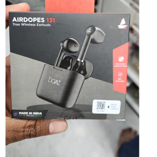 Boat Airdops 131 wireless earbuds