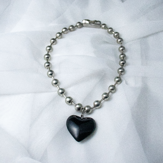 Chunky Heart (Black)